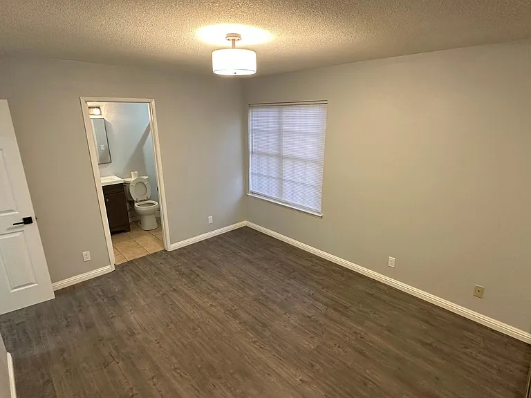 3512 Balmont St — Photo 23