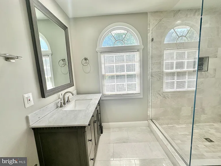 21326 Thimbleweed Ct — Photo 22