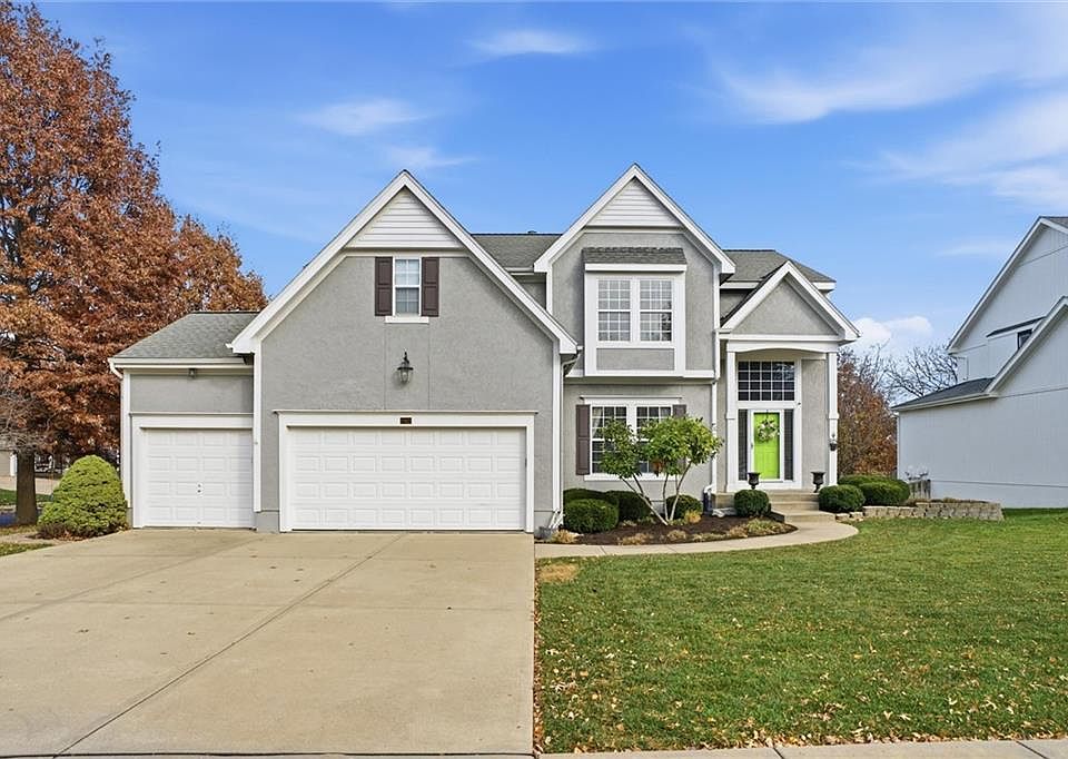 1st image of 15821 Rosewood St
