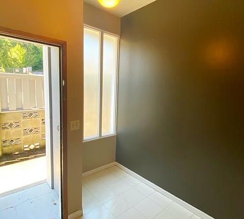 4th image of 5302 Chico Way NW APT 2