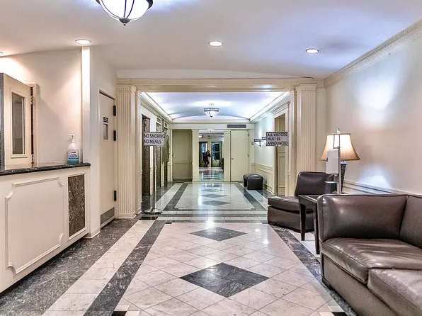 108 East 38th Street image 7 of 10