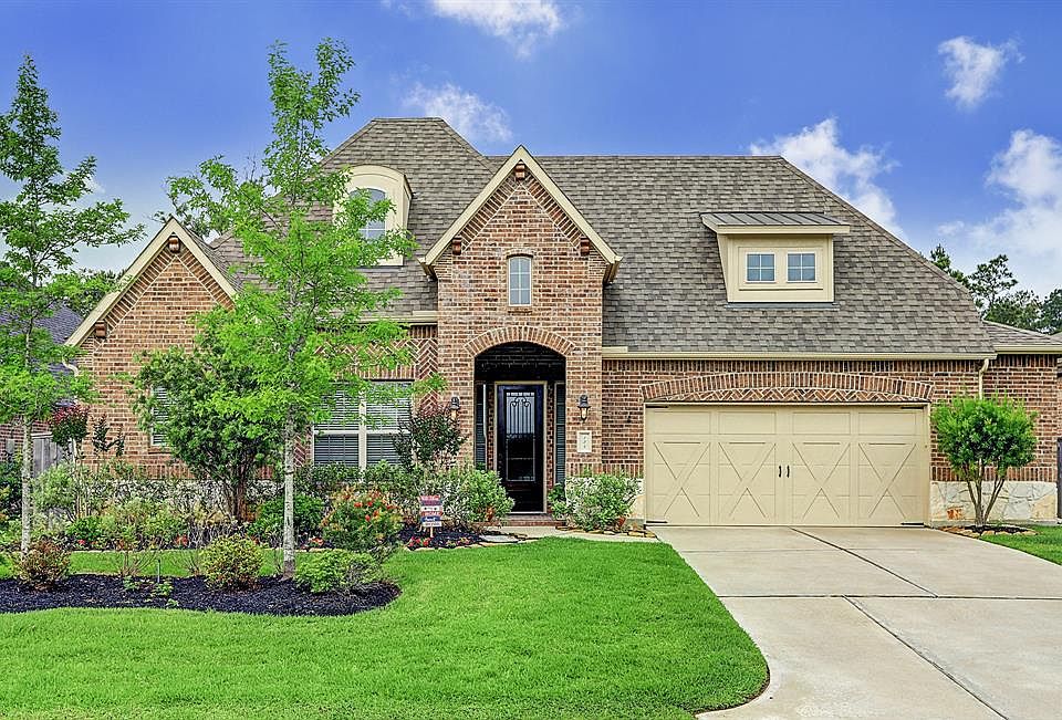 1st image of 124 Wade Pointe Dr