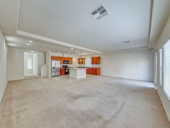 5th image of 5950 Crown Palms Ave