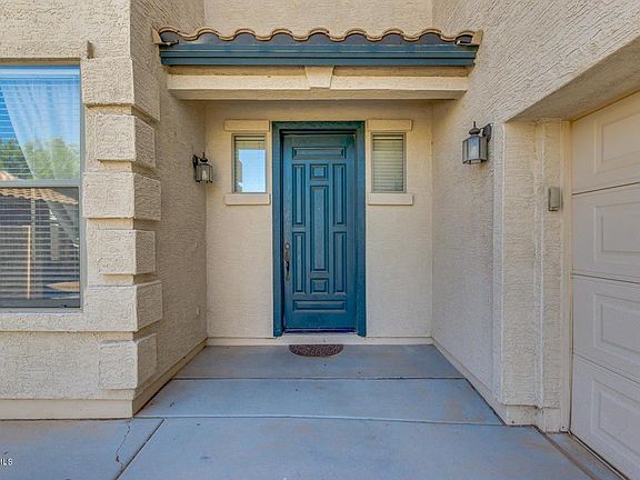 5th image of 30490 N Rebecca Ln