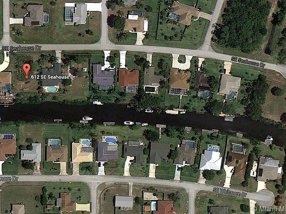 5th image of 612 SE Seahouse Dr
