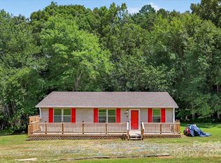 2611 Dallas Stanley Hwy, Stanley, NC 28164