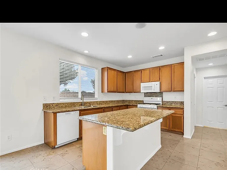 16165 Crespin Ct — Photo 7