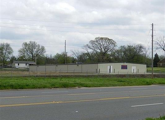2nd image of 2602 W Grand Ave