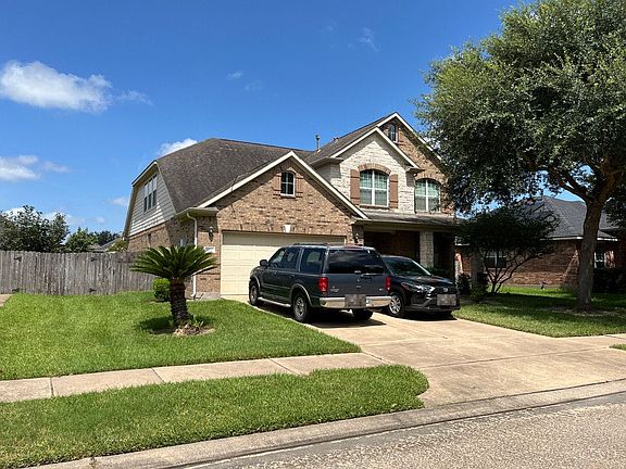 3rd image of 3612 Canterbury Park Dr