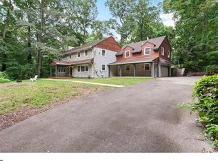 426 Greenwood Ave, Wyncote, PA 19095