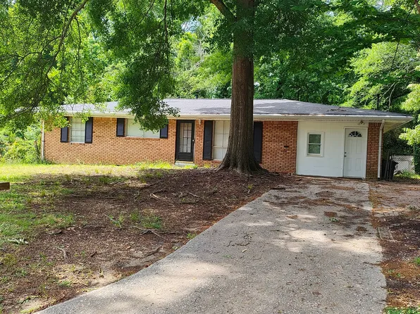 7327 Howard Cir, Jonesboro, GA 30236
