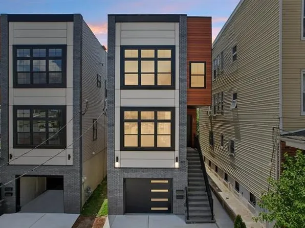 90 East 27th Street image 1 of 43