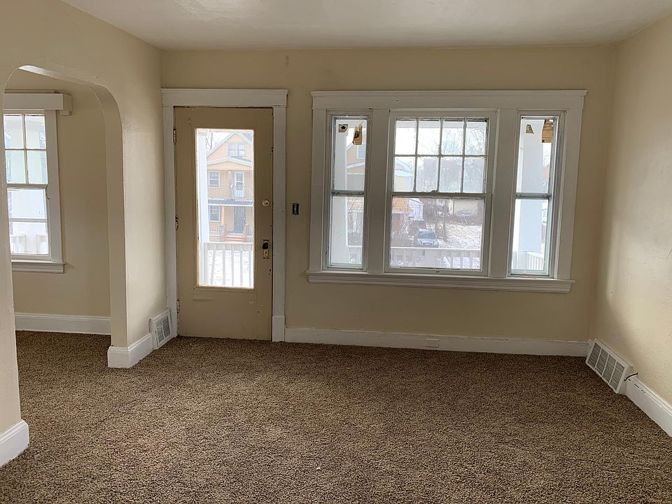2nd image of 10005 Mount Auburn Ave #Up