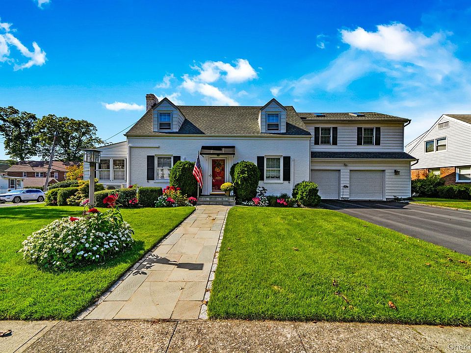 1st image of 1 Hoover Road