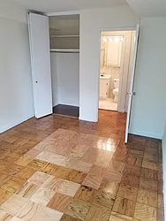 Rented by Manhattan Apartment Organization