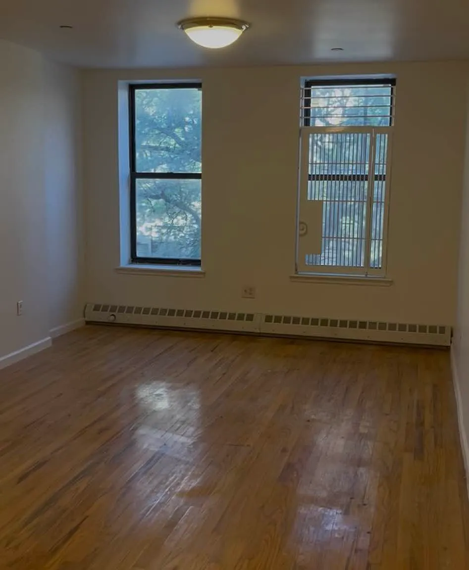 500 East 117th Street — Photo 2