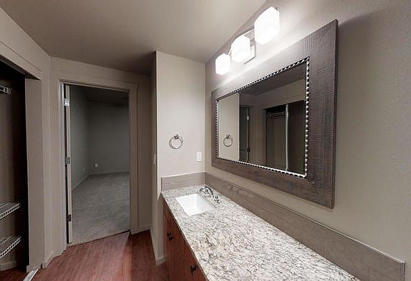 5th image of 5264 NE 121st Ave #104