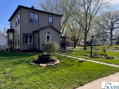 227 W 2nd St, Blue Earth, MN, 56013