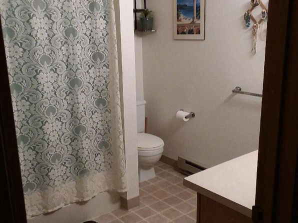 Lakeview Village Apartments | 10102 N Government Way, Hayden, ID