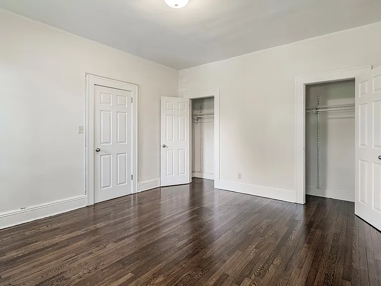 55 Monroe Place Apartments — Photo 14
