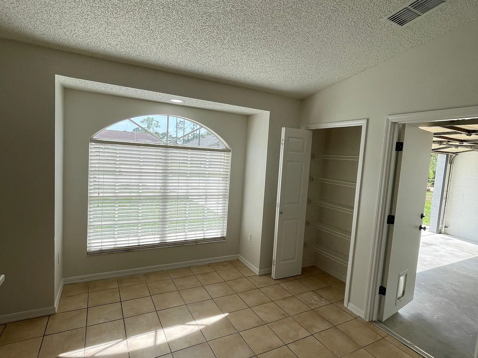 2941 Omaha Dr — Photo 3