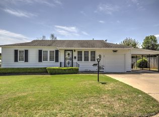 404 W 42nd St, Sand Springs, OK 74063