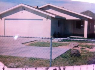 15424 Tonekai Rd, Apple Valley, CA 92307