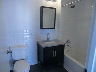 4th image of 454 Manhattan Ave APT 3Q