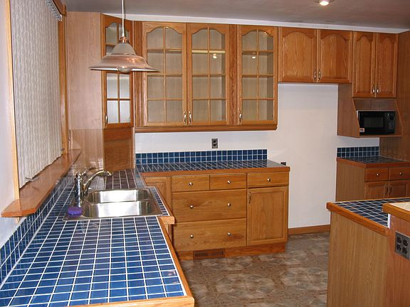 Large Country Kitchen