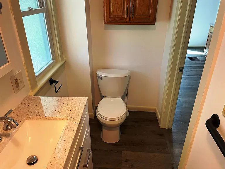 7 Wells Ave — Photo 14