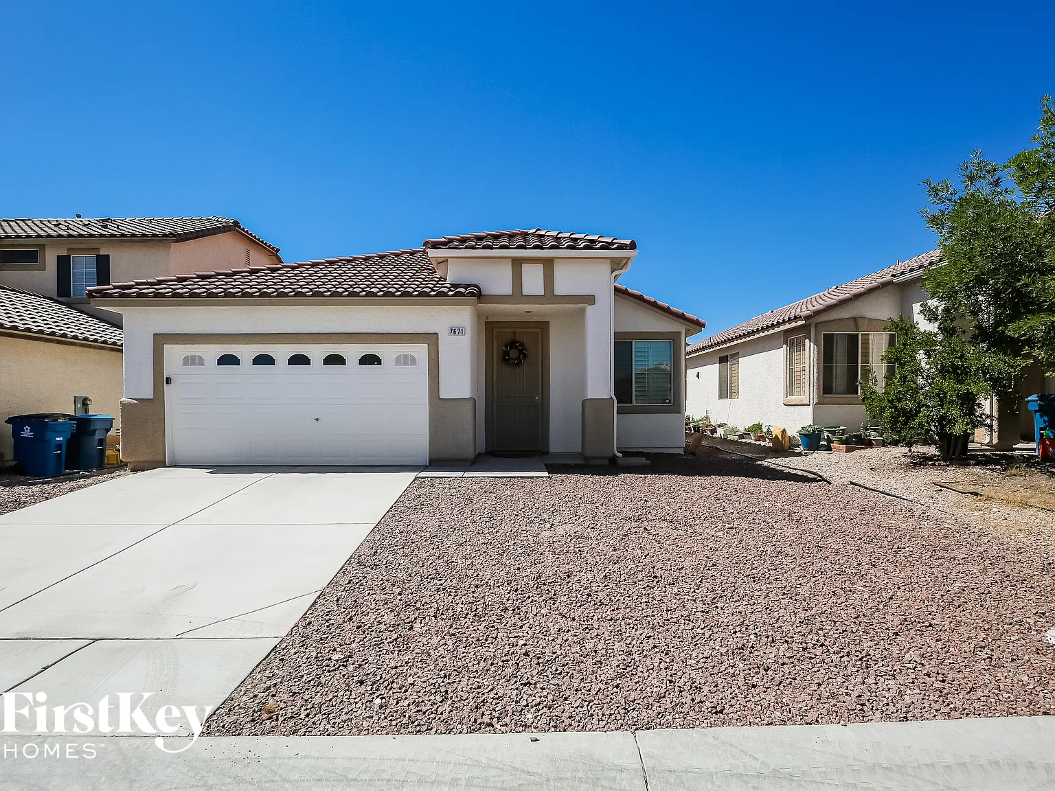 3 bed, 2.0 bath, 1602 sqft, $1,975 — Photo 1