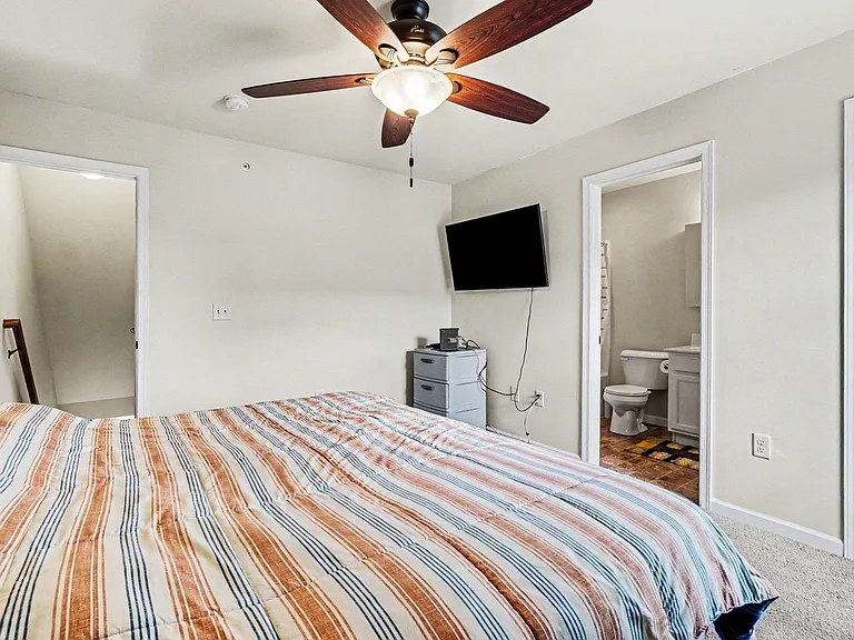 519 Byler Cir #1 — Photo 12