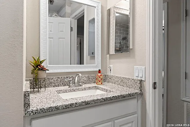 9318 Jorwoods Dr — Photo 22