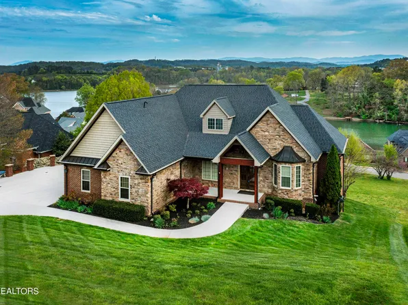 3801 Shipwatch Ln, Knoxville, TN 37920