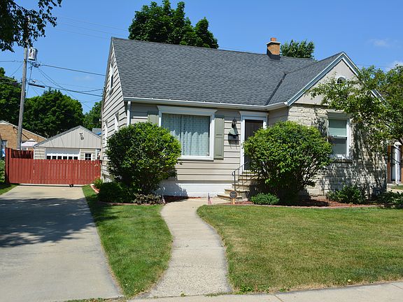Front Gated View