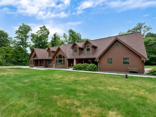 W167 South Timber LANE, Sullivan, WI 53178