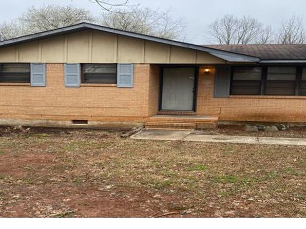 3616 Knollwood Dr NW