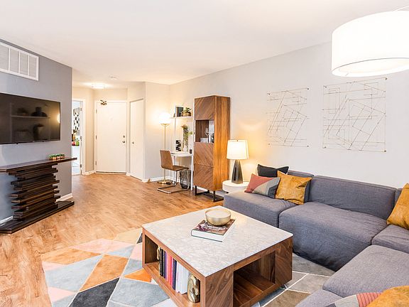 The Crossings at St. Charles Living Area