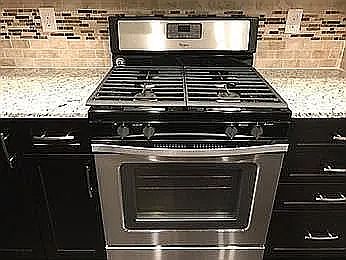 4th image of 101 Corning Fairbanks Way