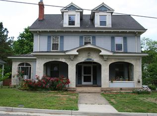 809 Grove Ave, South Boston, VA 24592