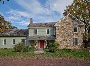 2529 Gallows Hill Rd, Kintnersville, PA 18930