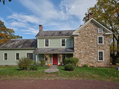 2529 Gallows Hill Rd, Kintnersville, PA, 18930