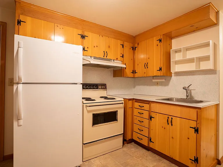 610 N Aurora Ave — Photo 16