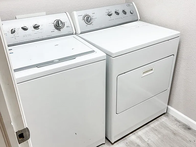 4005 Balmoral Dr #4005 — Photo 11