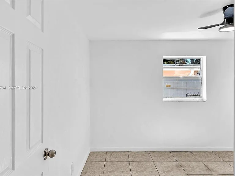 4156 SW 49th Ct — Photo 25