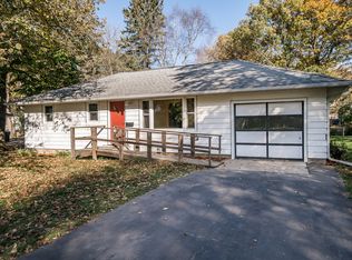 2511 Mayfair St SE, Rochester, MN 55904