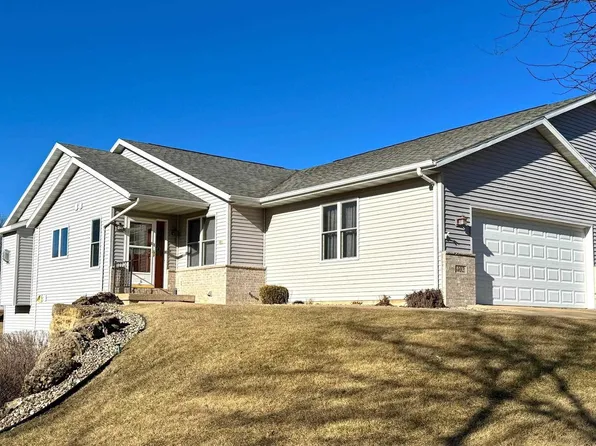 402 Michele Street, Mount Horeb, WI 53572