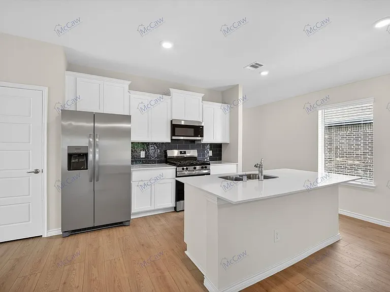 1209 Hopes Lake Dr — Photo 5