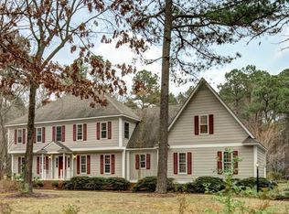 2951 Ellesmere Dr, Midlothian, VA 23113