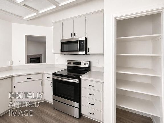 3rd image of 1513 Shiprock Ct